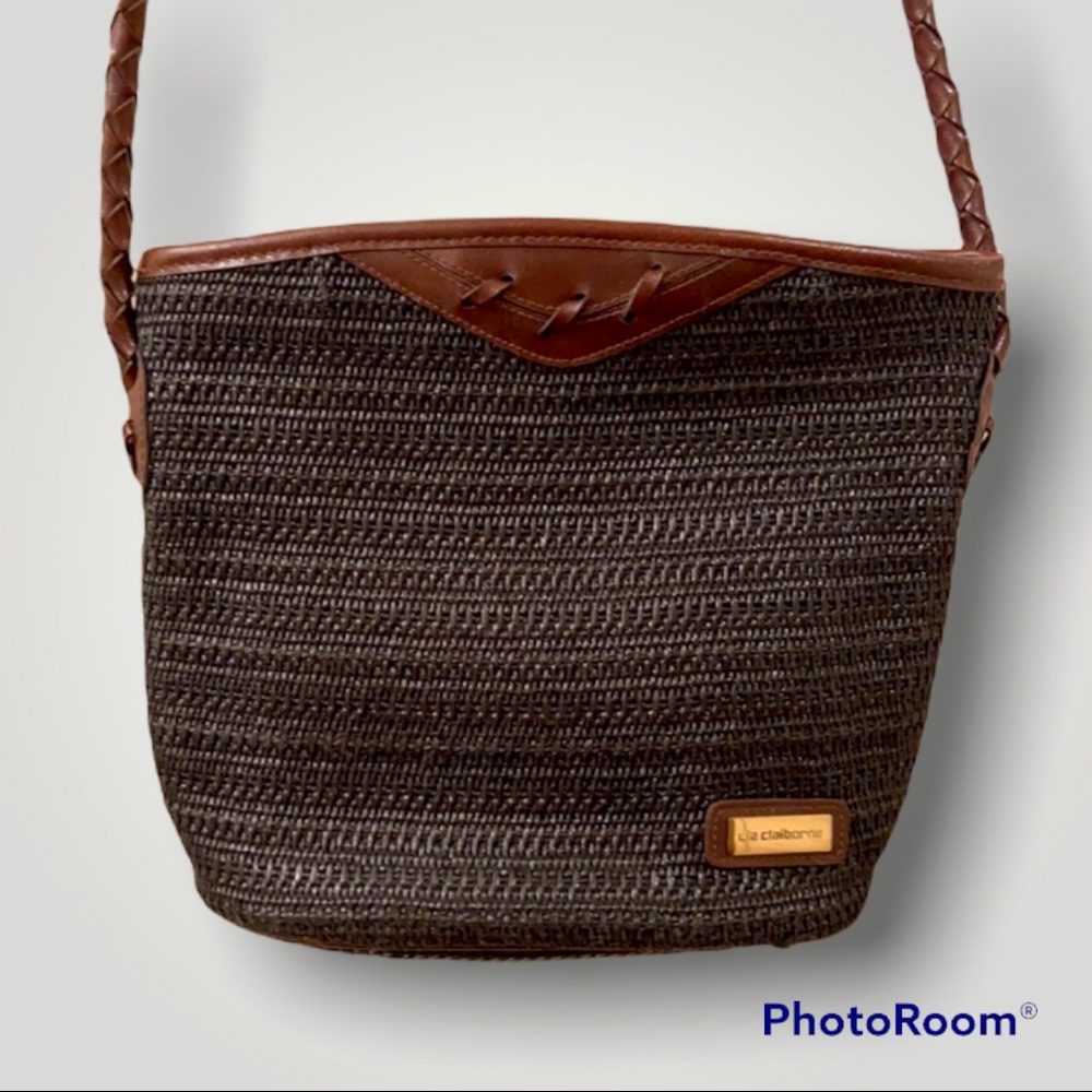 Liz Claiborne Woven Purse, Shoulder bag Black Woven Leather Trim braided Strap.